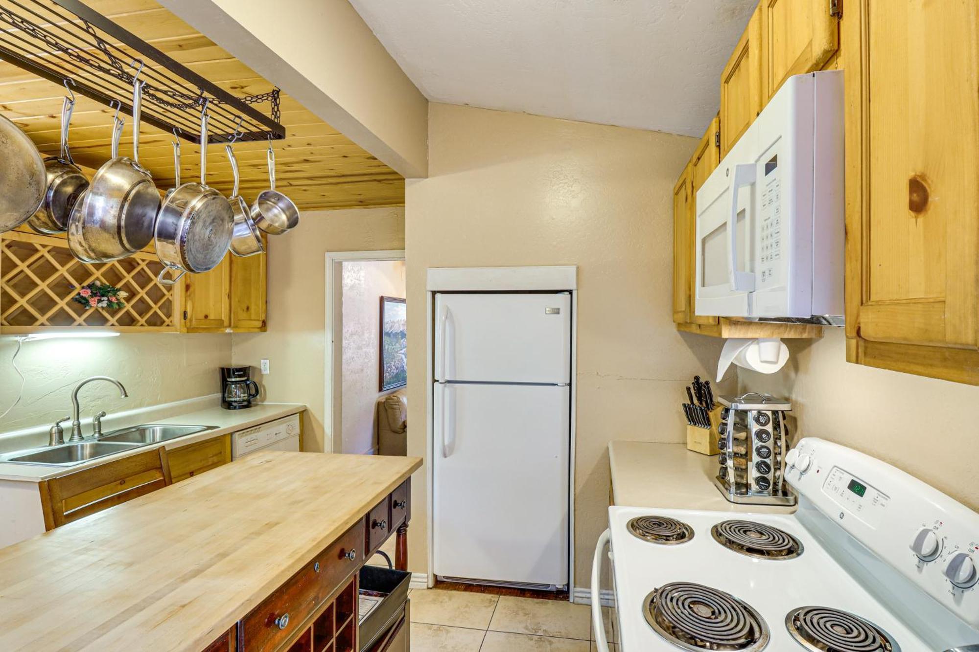 Cozy Lakeside Escape With Deck 4 Mi To Rainbow Lake Pinetop-Lakeside Exterior photo